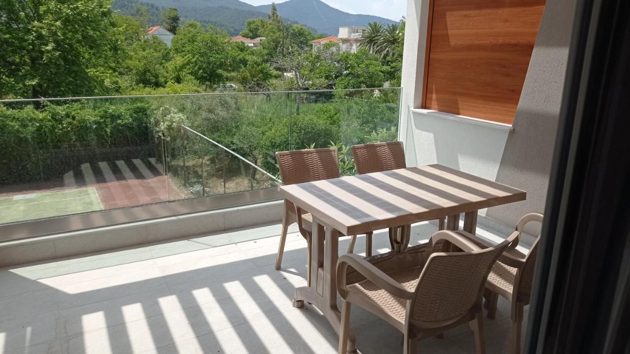 לימנאס Hotel Aethria מראה חיצוני תמונה