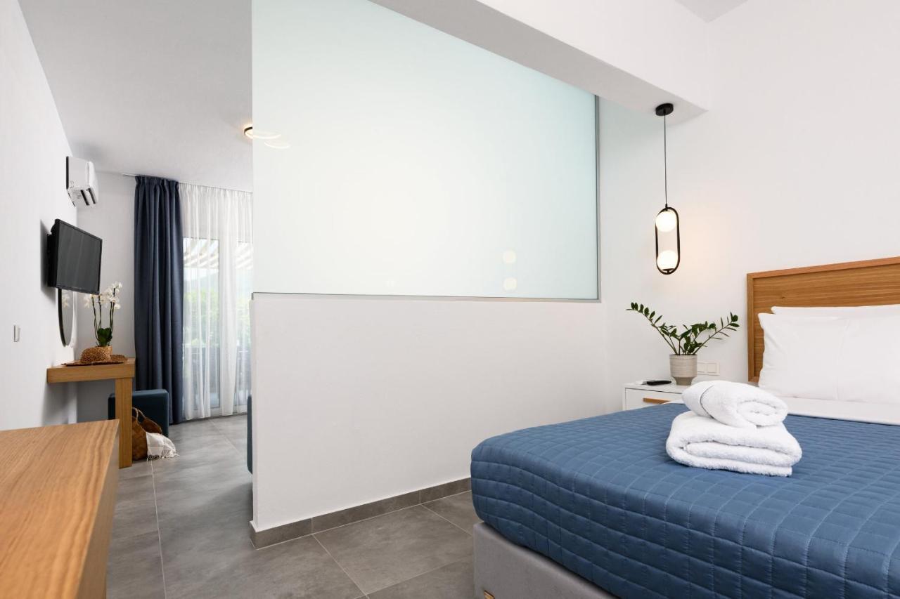 לימנאס Hotel Aethria מראה חיצוני תמונה