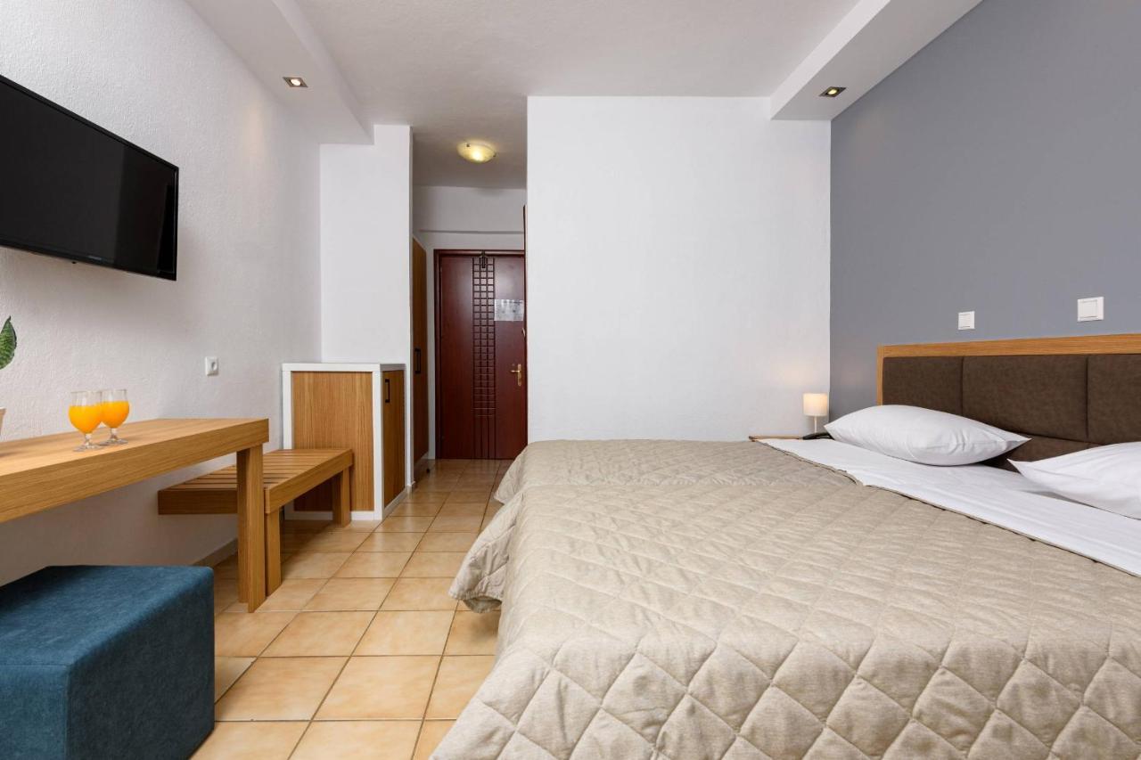 לימנאס Hotel Aethria מראה חיצוני תמונה